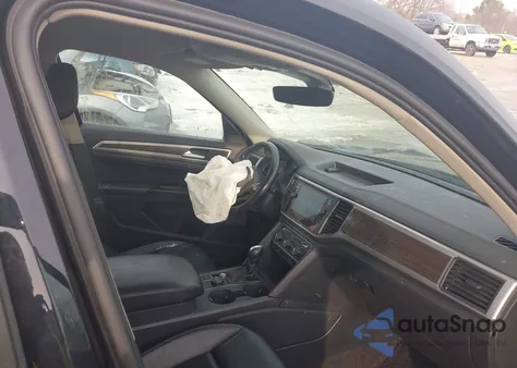 2018 Volkswagen Atlas 3.6L V6 Se/3.6L V6 Se W/Technology z USA, uszkodzony, nr VIN 1V2LR2CA6JC515795